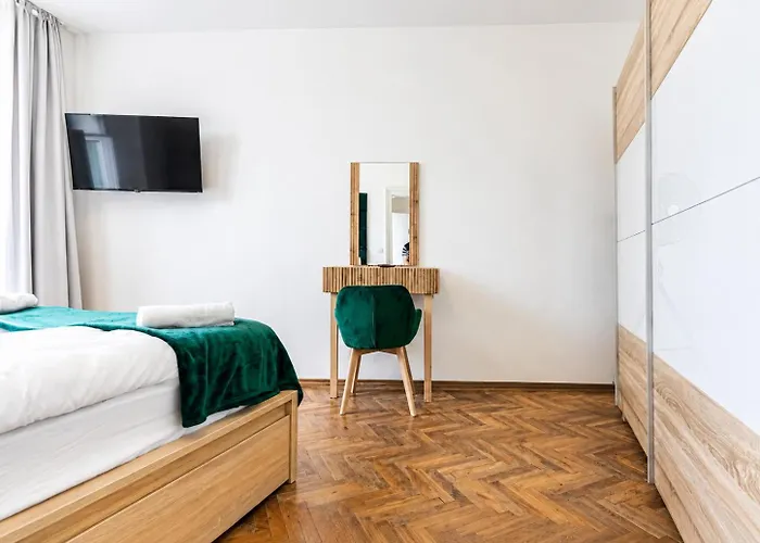 Apartamento Comfortable Private Near Landstrasse , 15 Min Access *