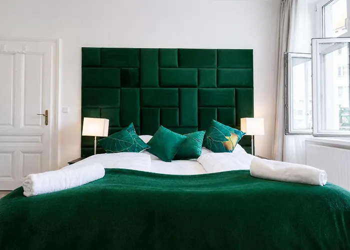 Comfortable Private Near Landstrasse , 15 Min Access