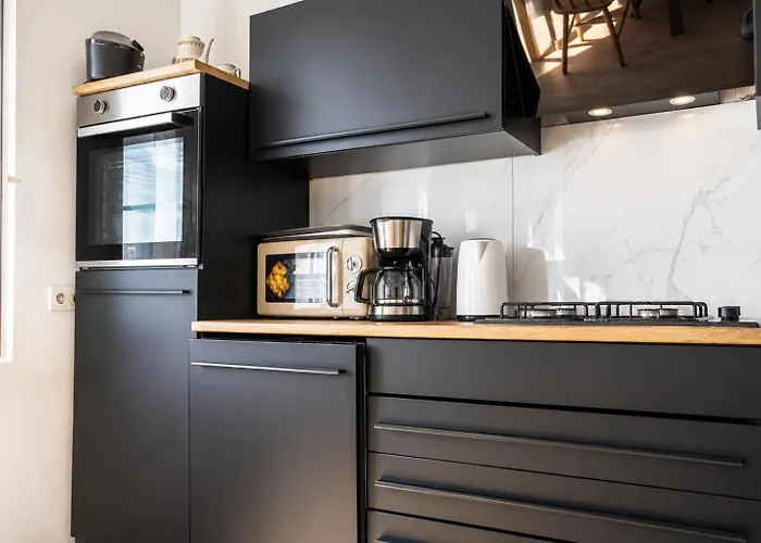 Comfortable Private Near Landstrasse , 15 Min Access * Viena