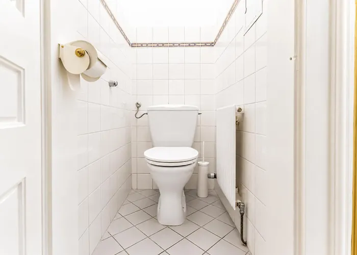 Comfortable Private Near Landstrasse , 15 Min Access Viena